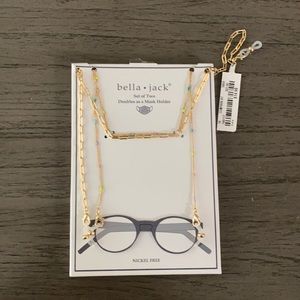 NWT mask/glasses chain